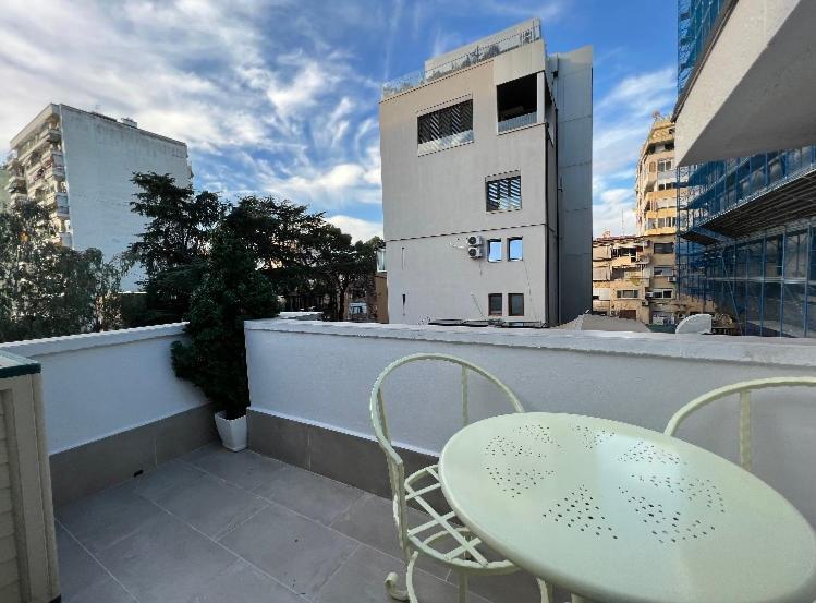 Jonexh Apartments Tirana Exteriör bild